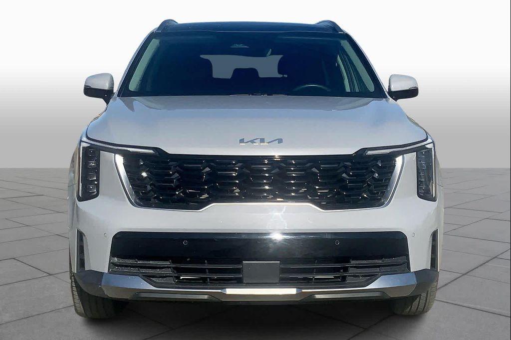 used 2025 Kia Sorento car, priced at $31,497