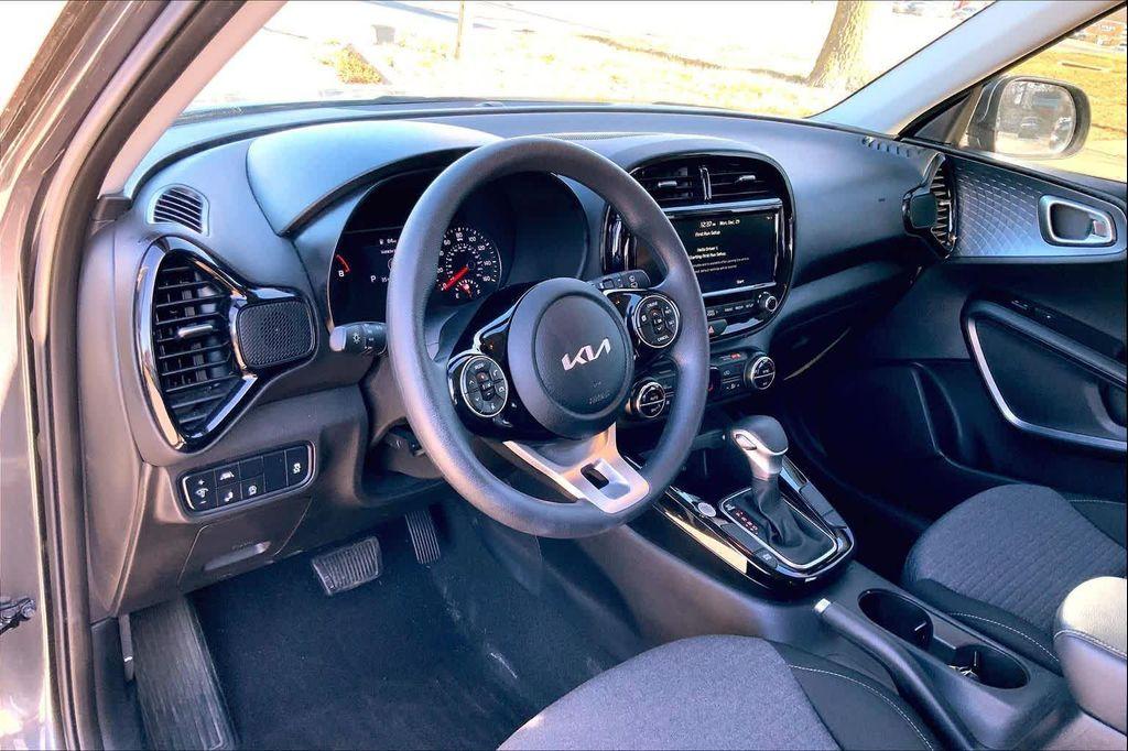 used 2022 Kia Soul car, priced at $15,699