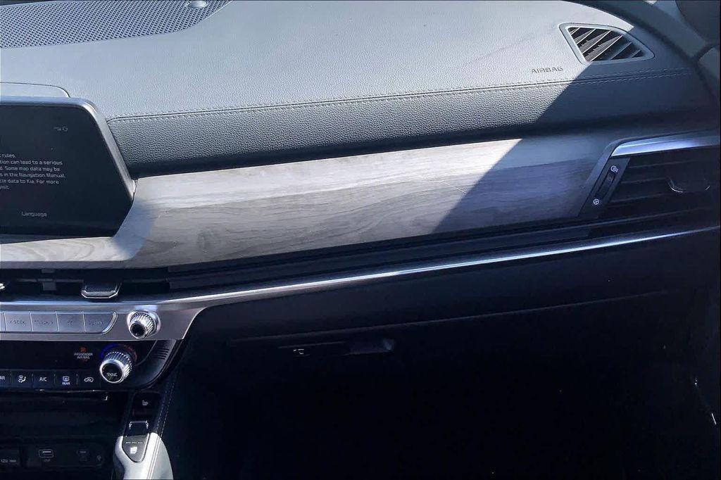 used 2025 Kia Telluride car, priced at $42,638