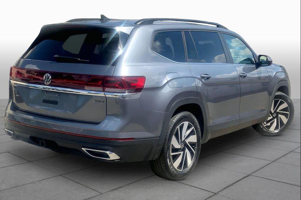 used 2025 Volkswagen Atlas car, priced at $30,999