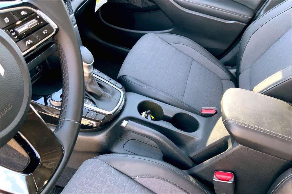 used 2025 Kia Seltos car, priced at $25,971