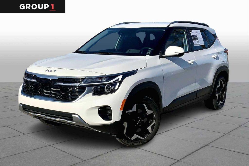 used 2025 Kia Seltos car, priced at $25,971