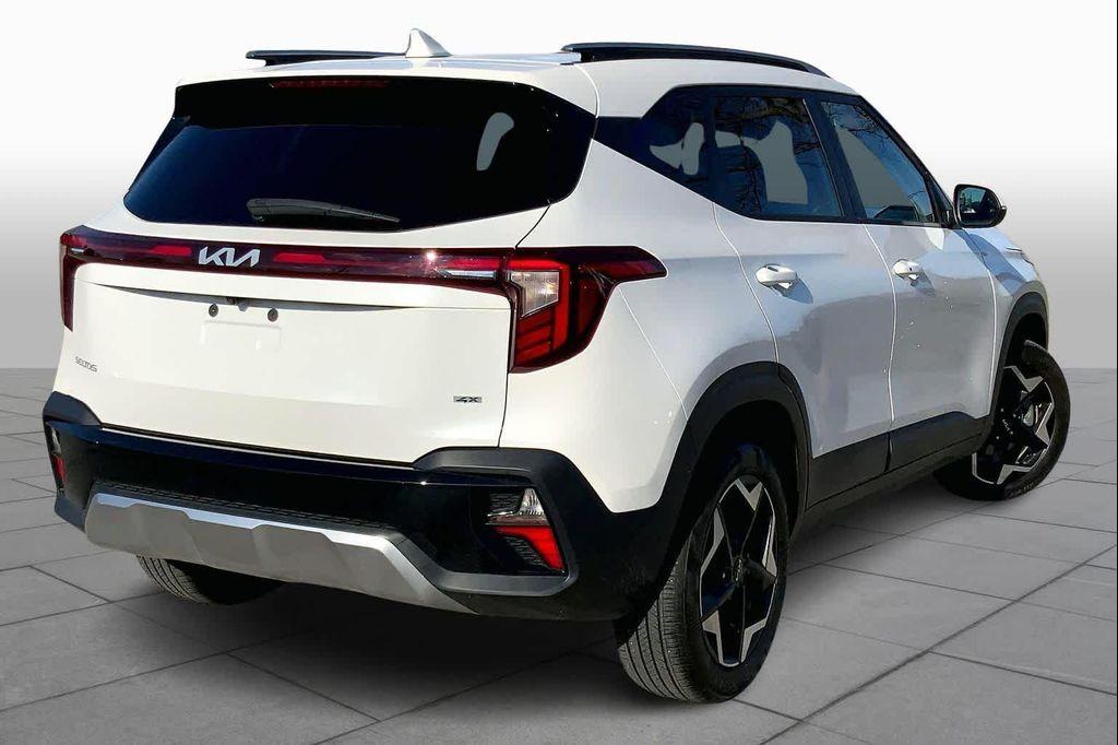 used 2025 Kia Seltos car, priced at $25,971