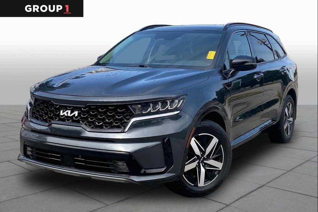 used 2022 Kia Sorento car, priced at $24,138