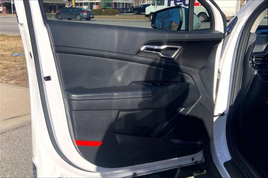 used 2023 Kia Sportage car, priced at $16,999
