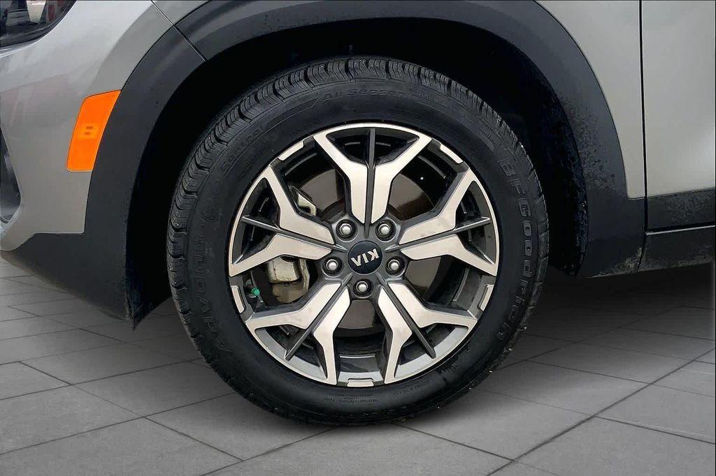 used 2021 Kia Seltos car, priced at $17,817