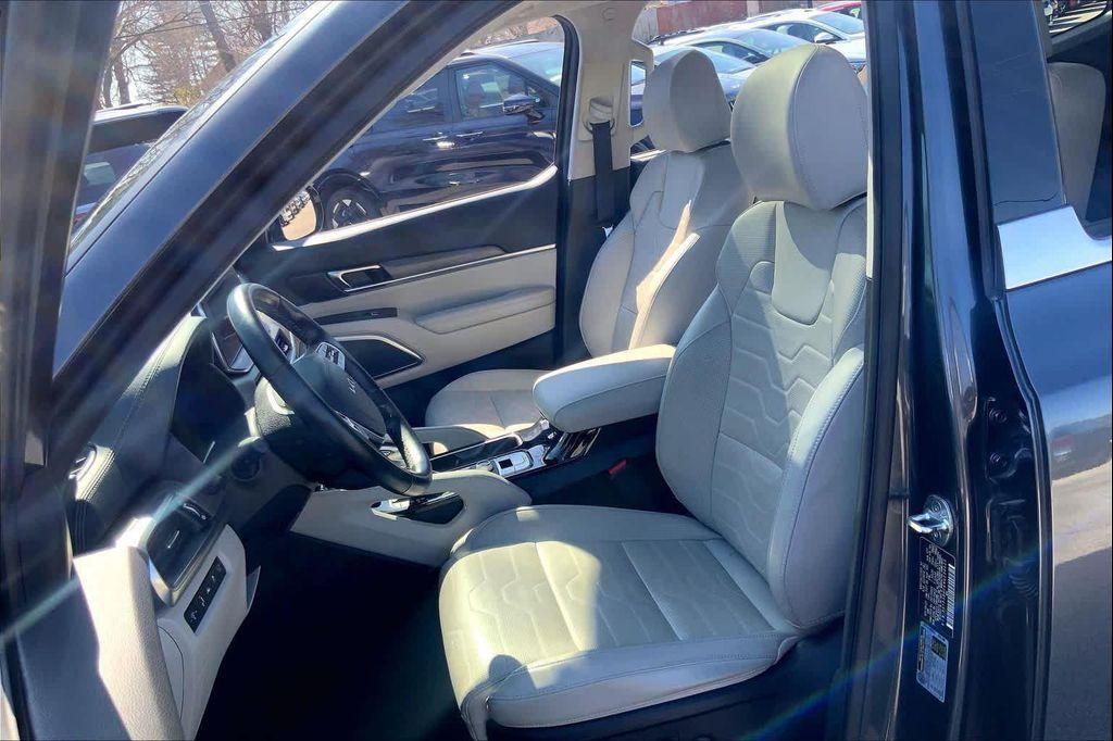 used 2022 Kia Telluride car, priced at $33,942