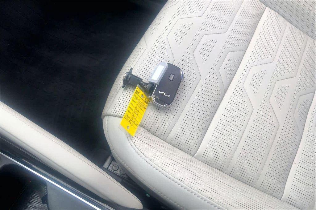 used 2022 Kia Telluride car, priced at $29,698