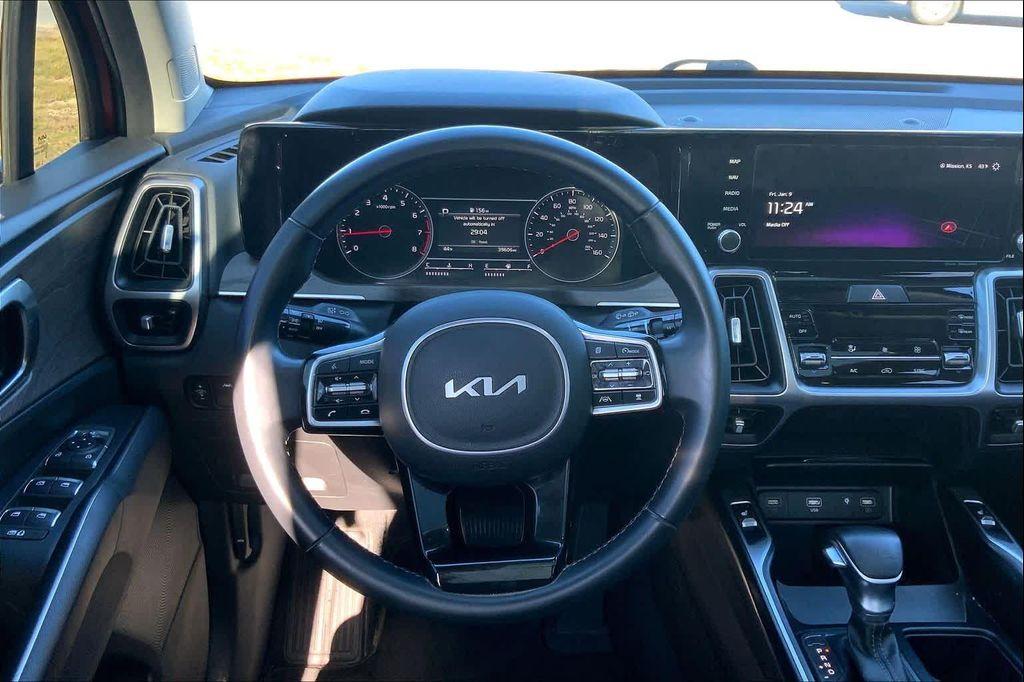 used 2023 Kia Sorento car, priced at $27,429