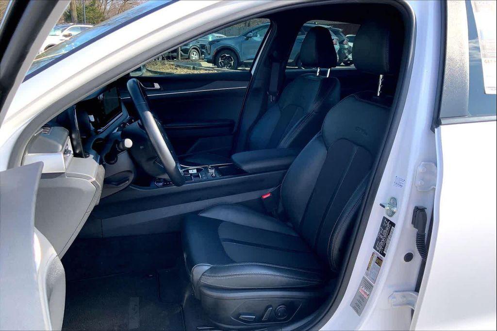 used 2024 Kia K5 car, priced at $25,761