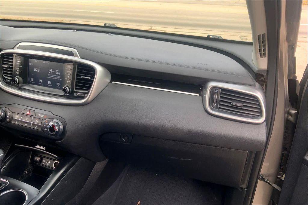 used 2019 Kia Sorento car, priced at $10,723