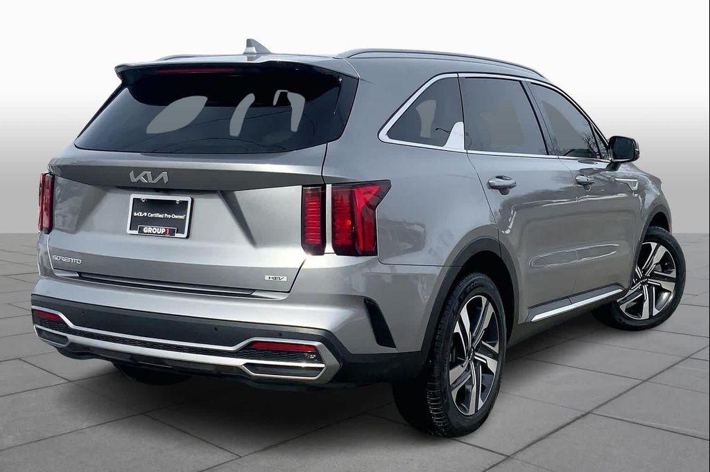 used 2023 Kia Sorento Hybrid car, priced at $23,912