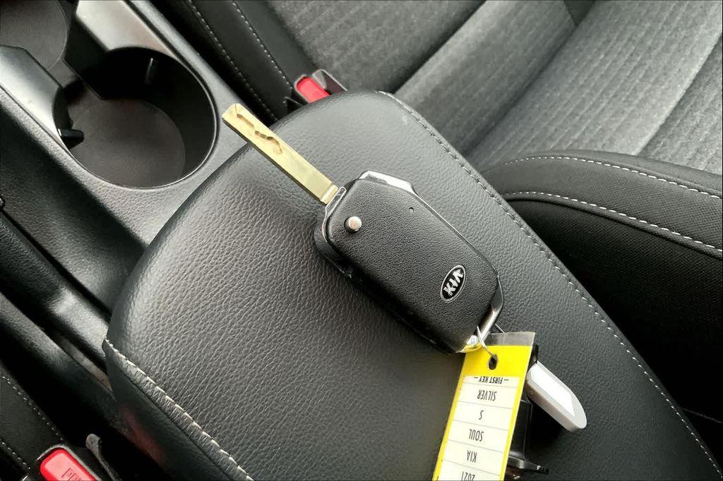 used 2021 Kia Soul car