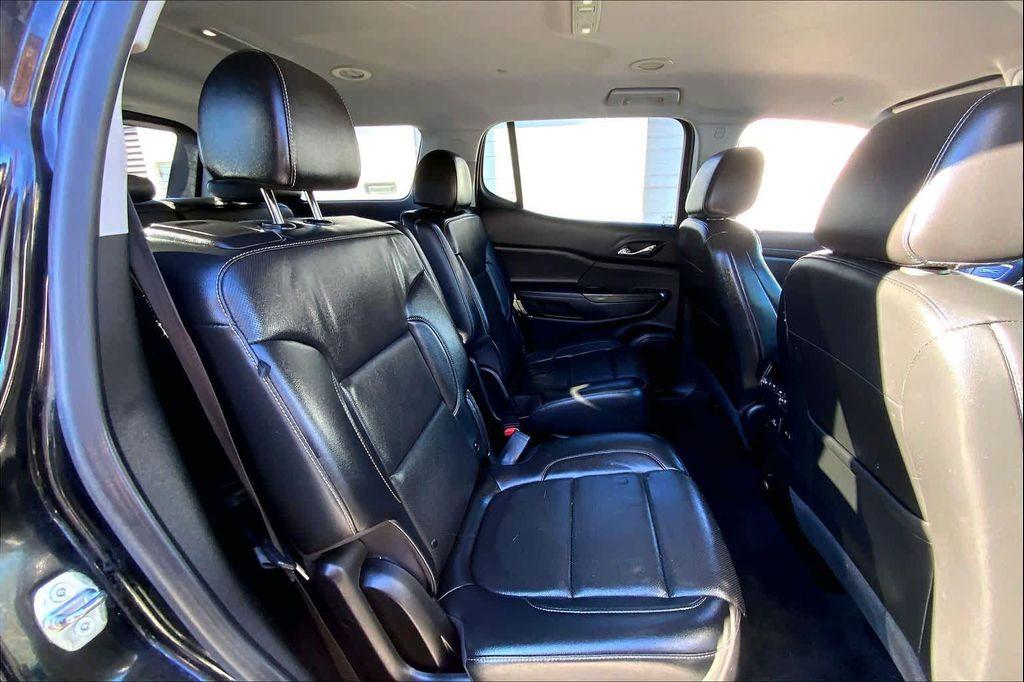 used 2023 GMC Acadia car, priced at $24,669