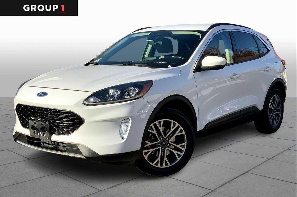 used 2020 Ford Escape car, priced at $11,999