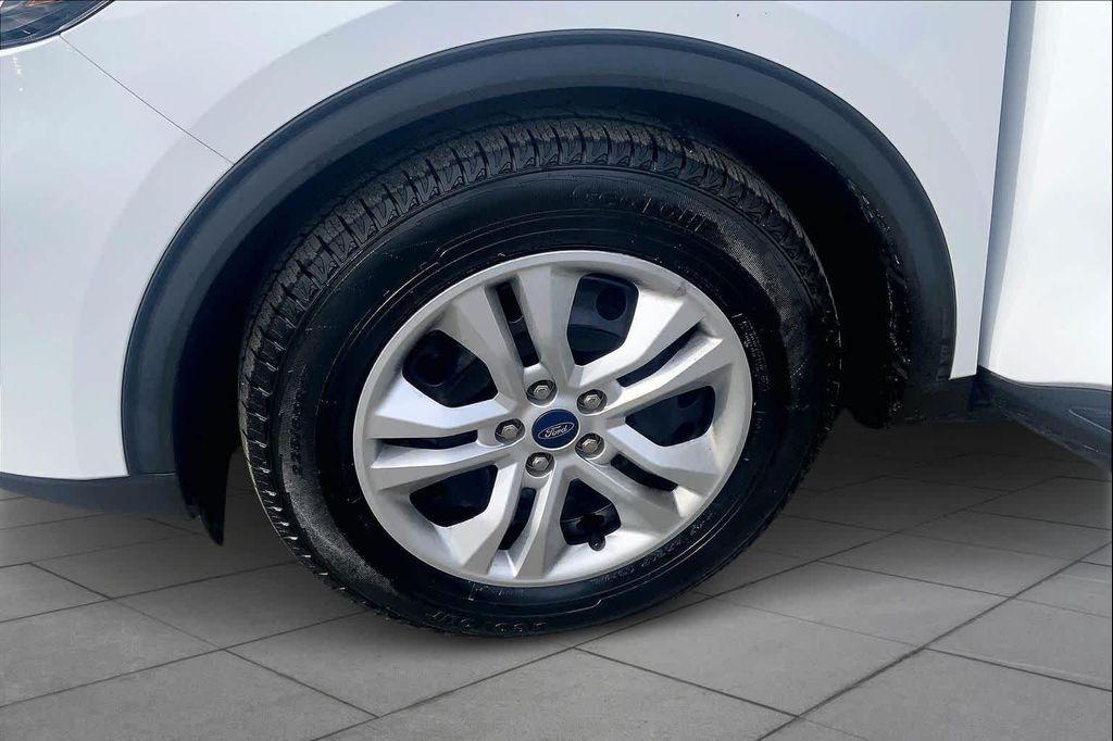 used 2021 Ford Escape car, priced at $15,289