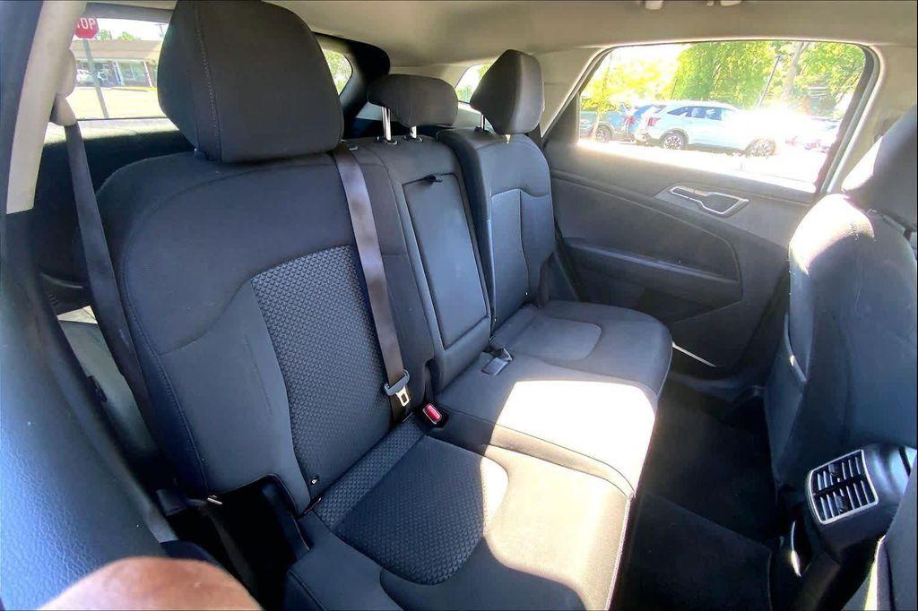 used 2023 Kia Sportage Hybrid car, priced at $22,402