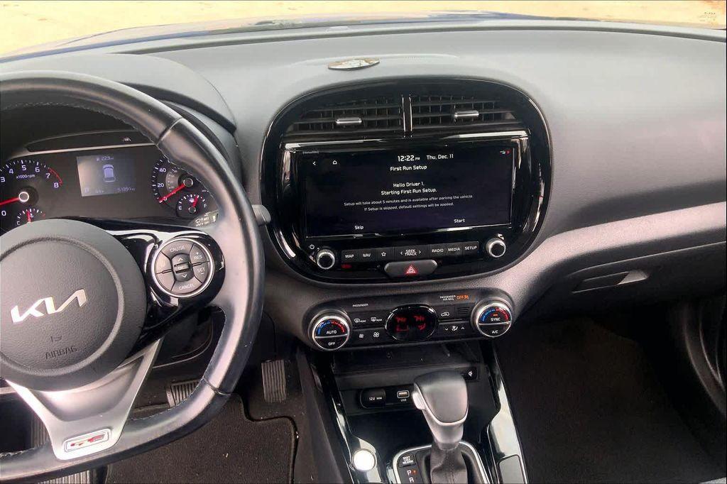 used 2022 Kia Soul car, priced at $16,499