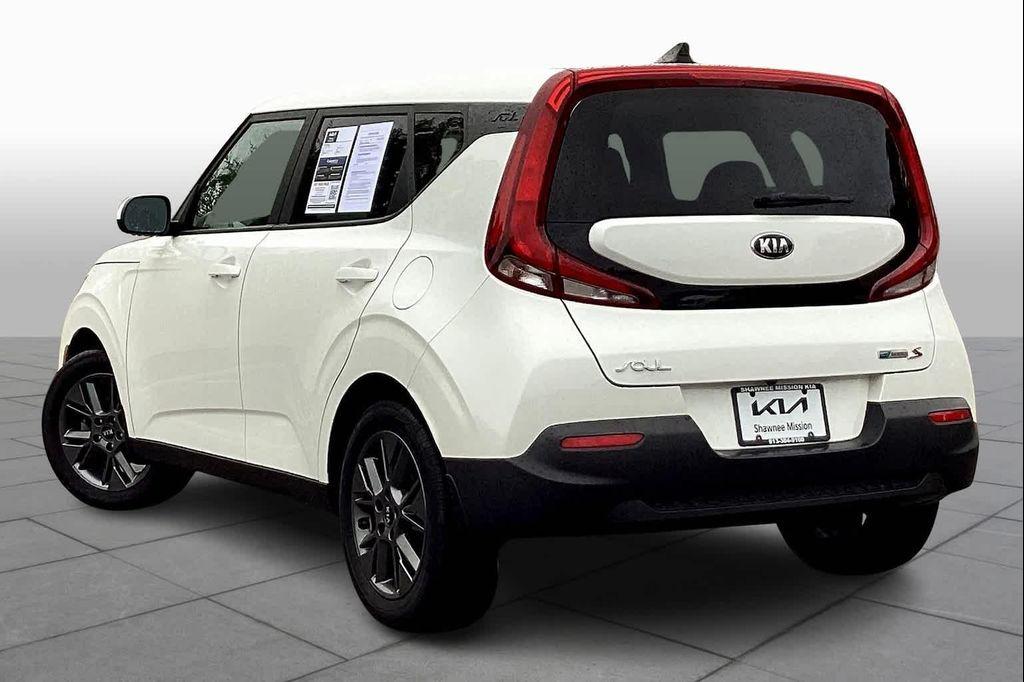 used 2021 Kia Soul car, priced at $15,496