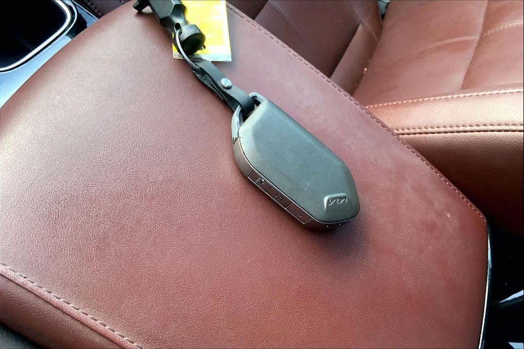 used 2023 Kia Telluride car, priced at $32,436