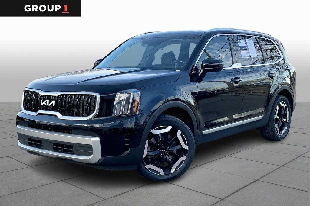 used 2023 Kia Telluride car, priced at $32,436