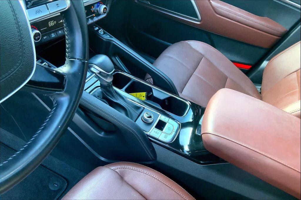 used 2023 Kia Telluride car, priced at $32,436