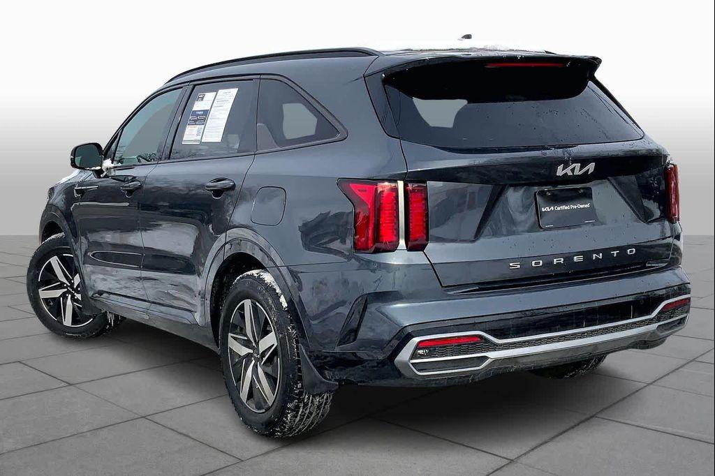 used 2022 Kia Sorento car, priced at $22,213