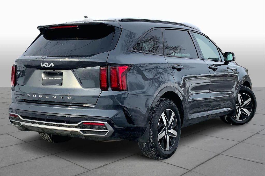 used 2022 Kia Sorento car, priced at $22,213
