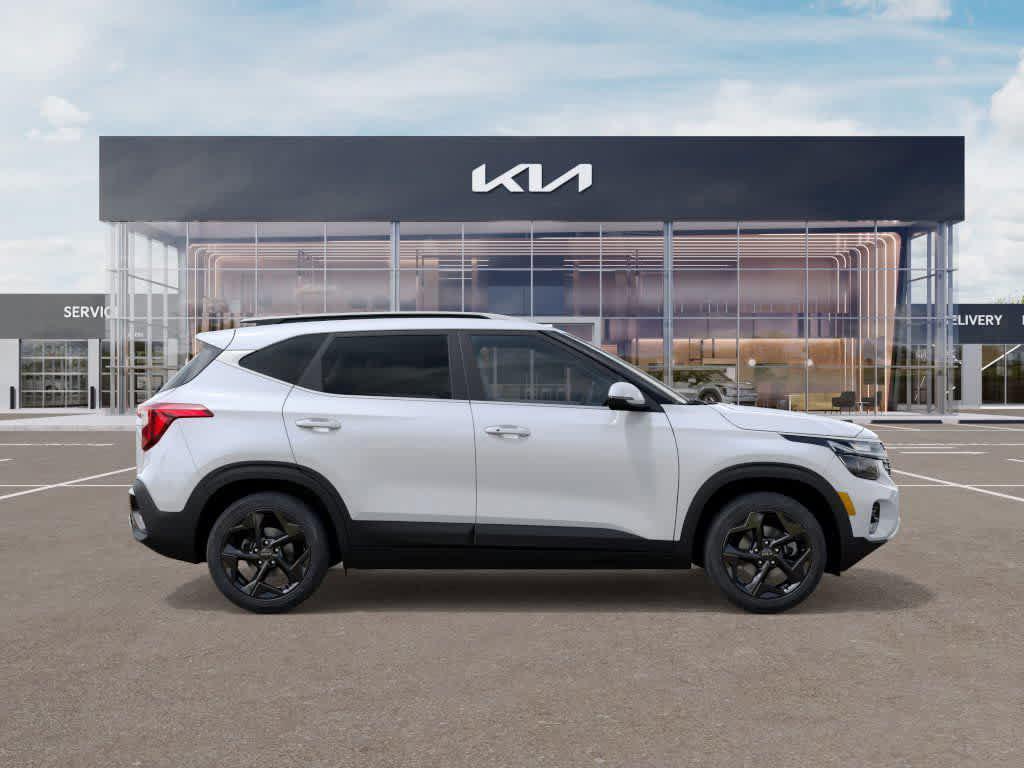 new 2026 Kia Seltos car, priced at $27,880