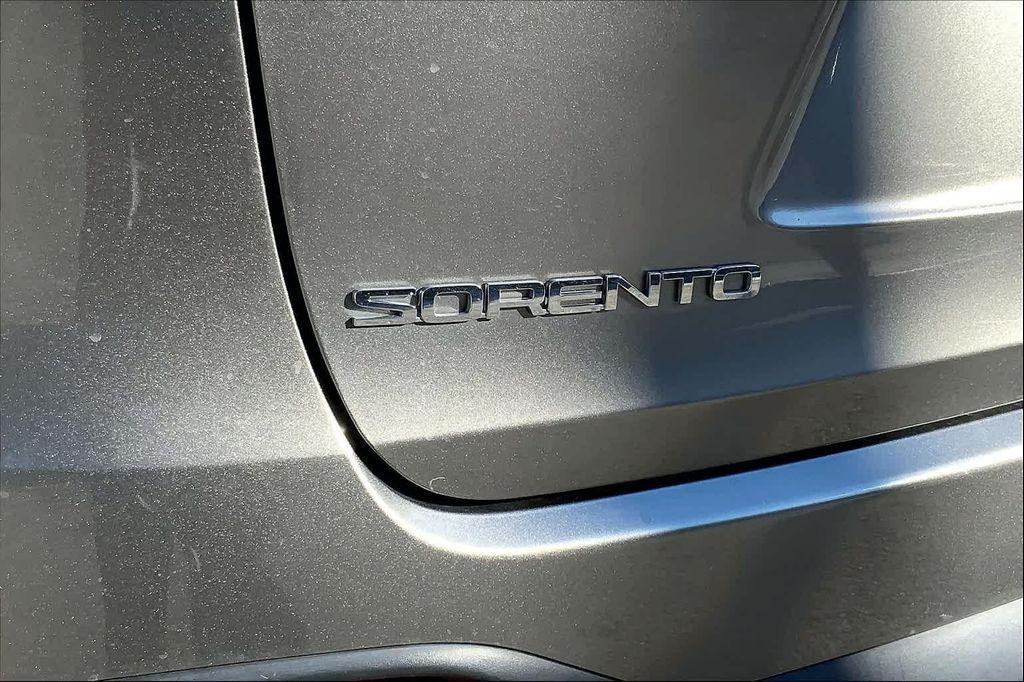 used 2016 Kia Sorento car, priced at $7,999