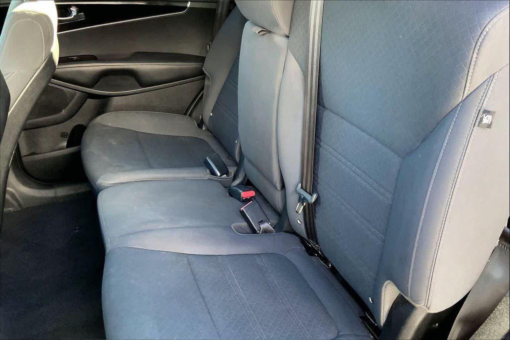used 2016 Kia Sorento car, priced at $7,999