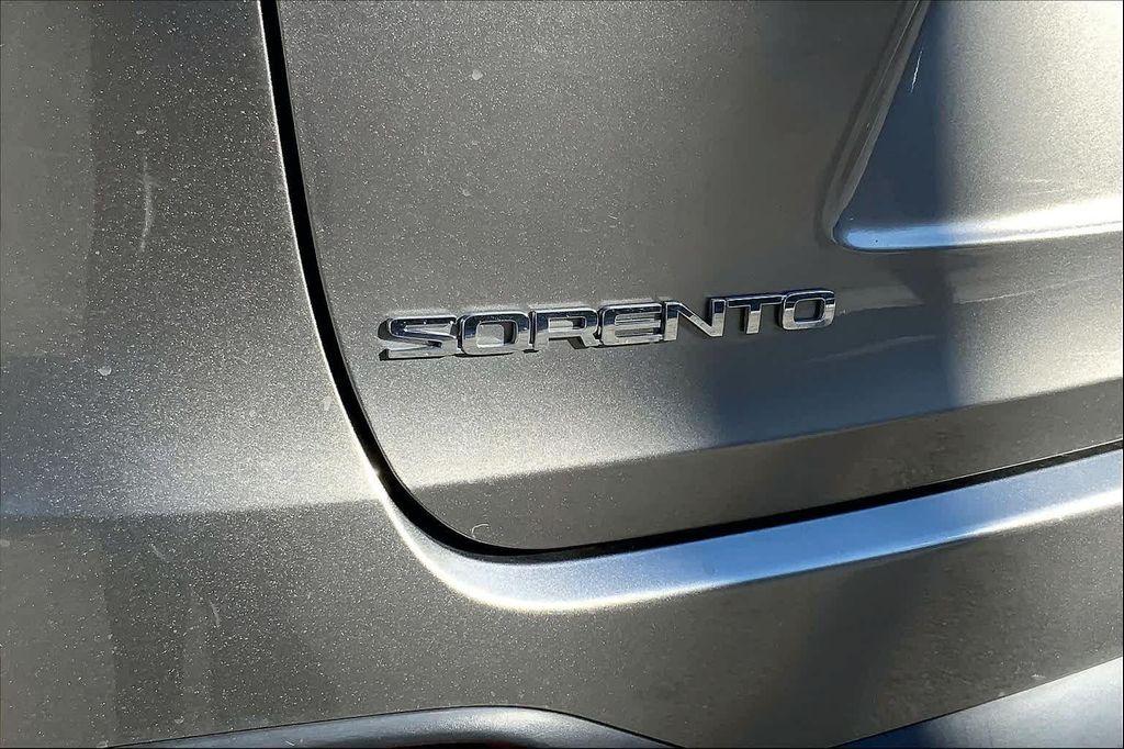 used 2016 Kia Sorento car, priced at $9,382