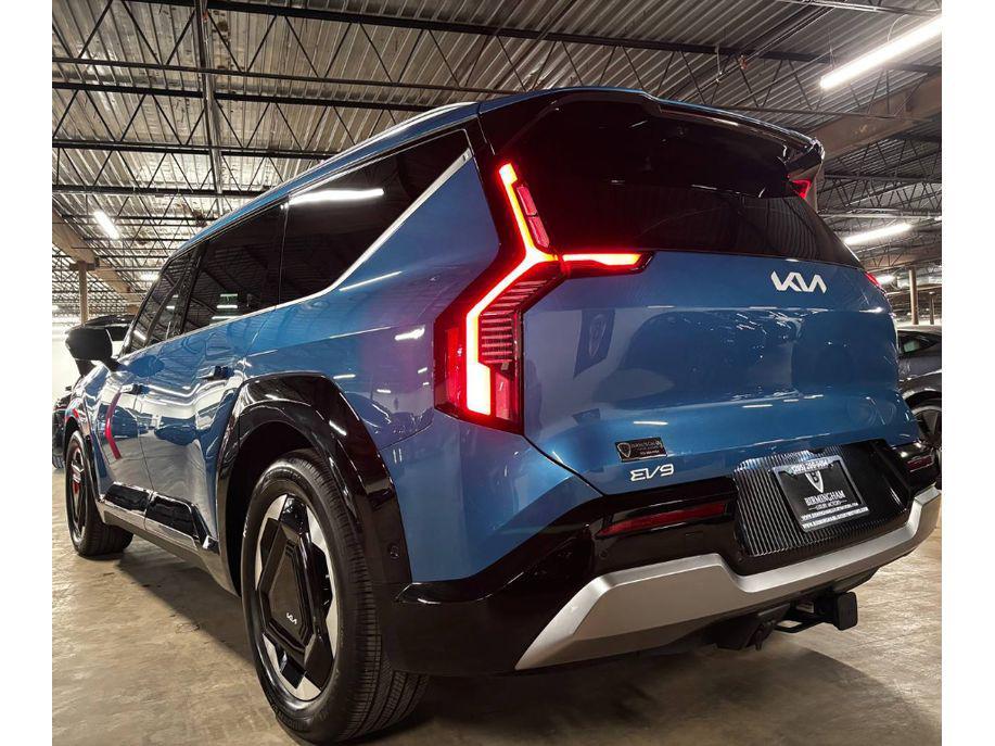 used 2024 Kia EV9 car, priced at $39,999