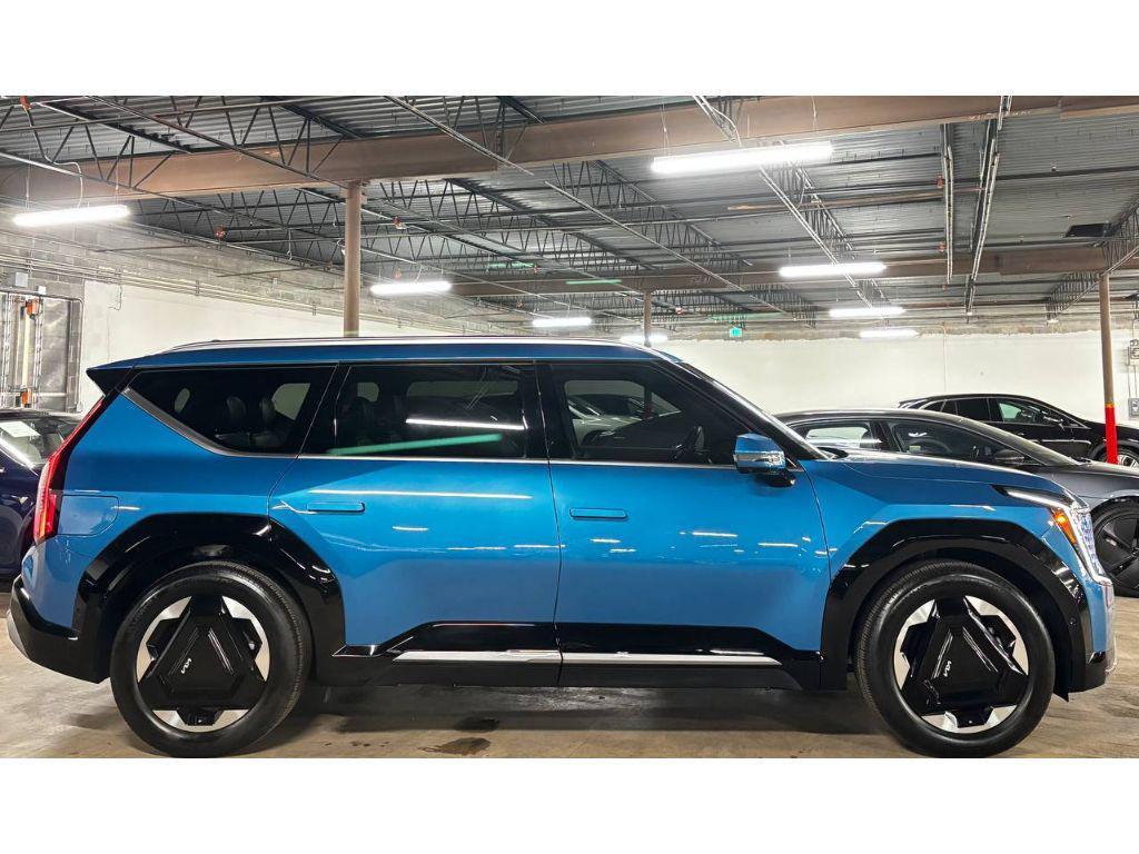 used 2024 Kia EV9 car, priced at $39,999