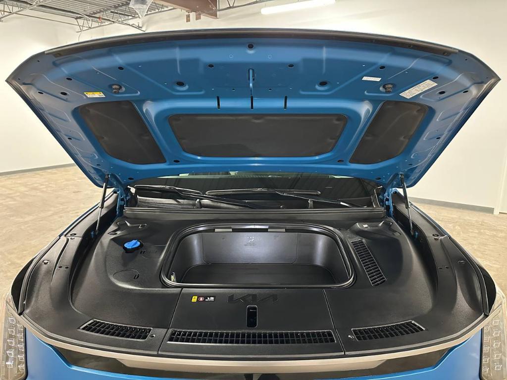 used 2024 Kia EV9 car, priced at $42,786