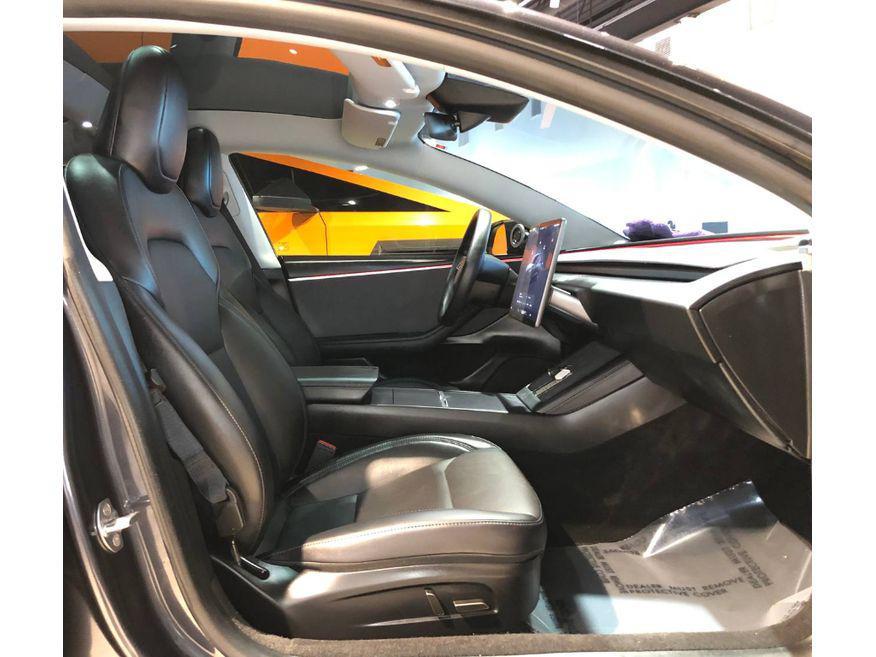 used 2025 Tesla Model 3 car, priced at $35,999