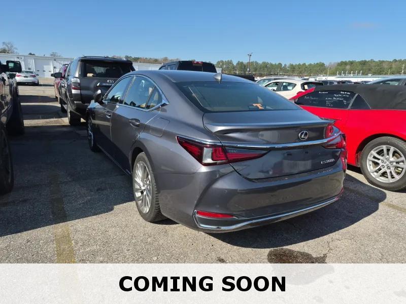 used 2020 Lexus ES 300h car, priced at $33,786