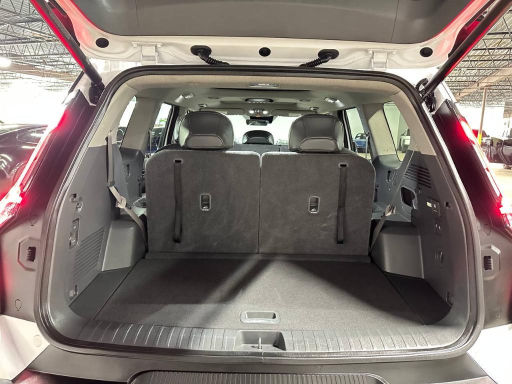 used 2025 Kia EV9 car, priced at $36,499