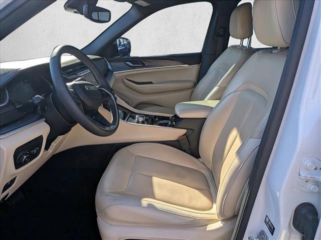 used 2023 Jeep Grand Cherokee car, priced at $23,964