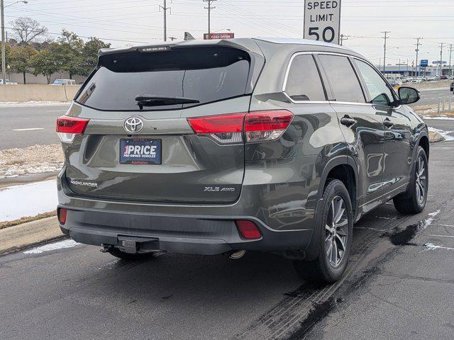 used 2018 Toyota Highlander car, priced at $23,694