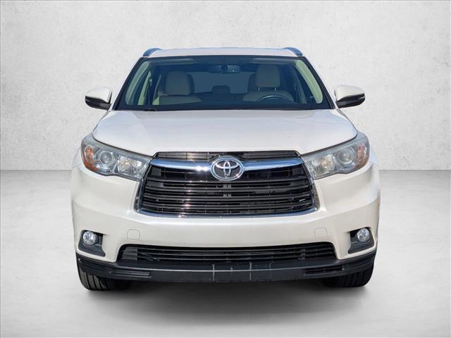 used 2016 Toyota Highlander car, priced at $22,591