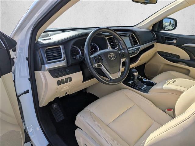 used 2016 Toyota Highlander car, priced at $22,591