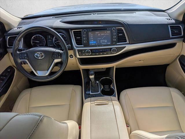 used 2016 Toyota Highlander car, priced at $22,591