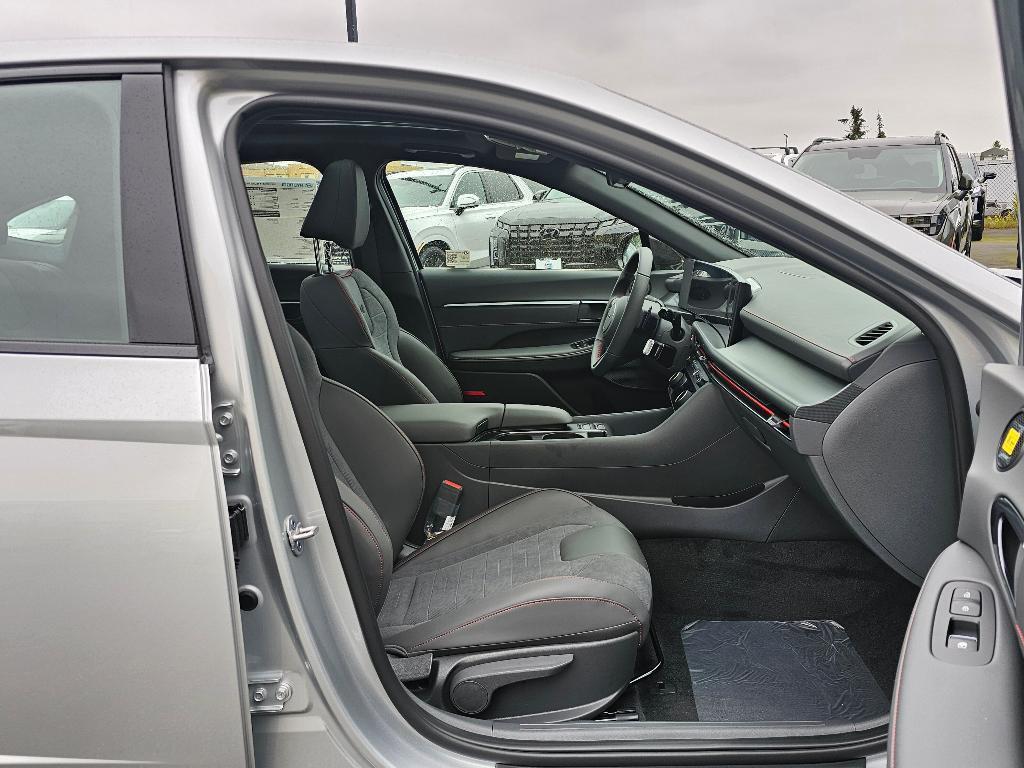 new 2025 Hyundai Sonata car, priced at $29,885