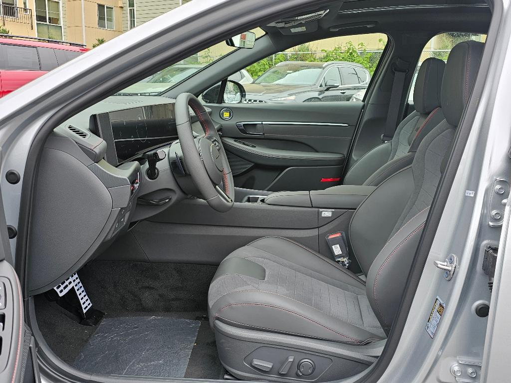 new 2025 Hyundai Sonata car, priced at $29,885
