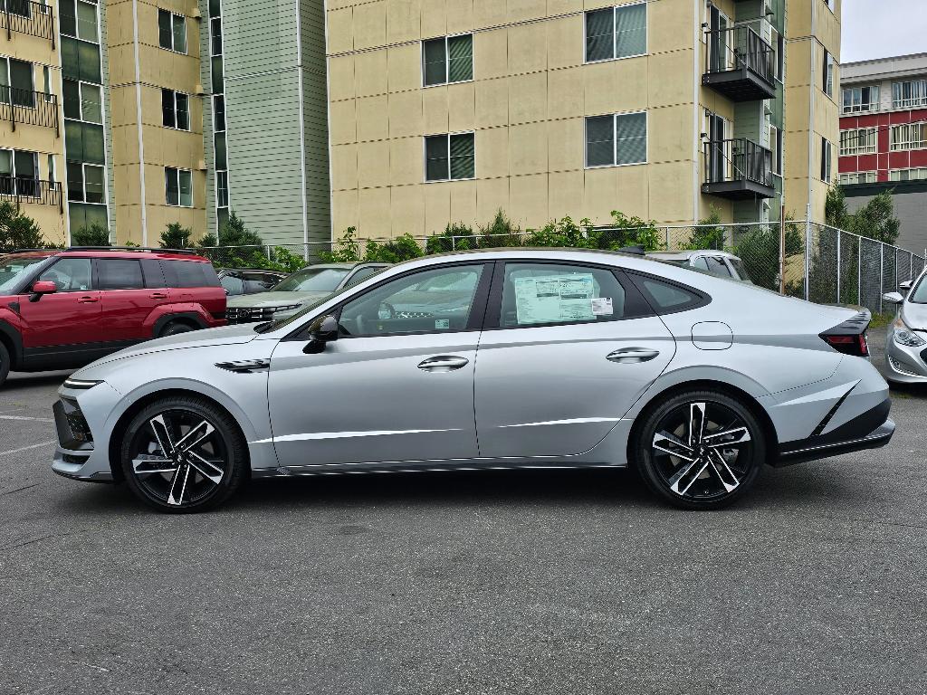 new 2025 Hyundai Sonata car, priced at $29,885