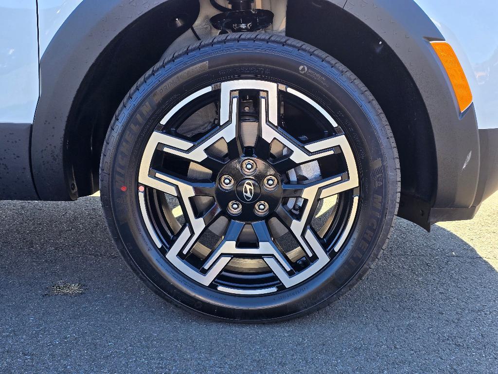 new 2025 Hyundai SANTA CRUZ car, priced at $37,280