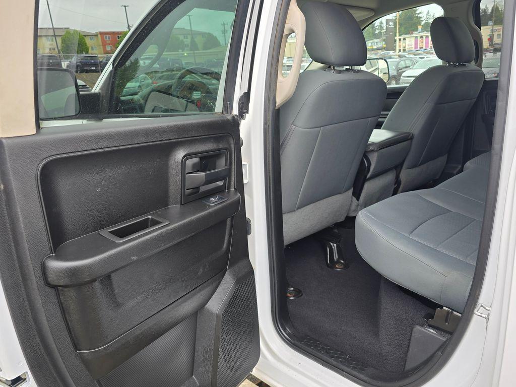 used 2019 Ram 1500 Classic car, priced at $20,082