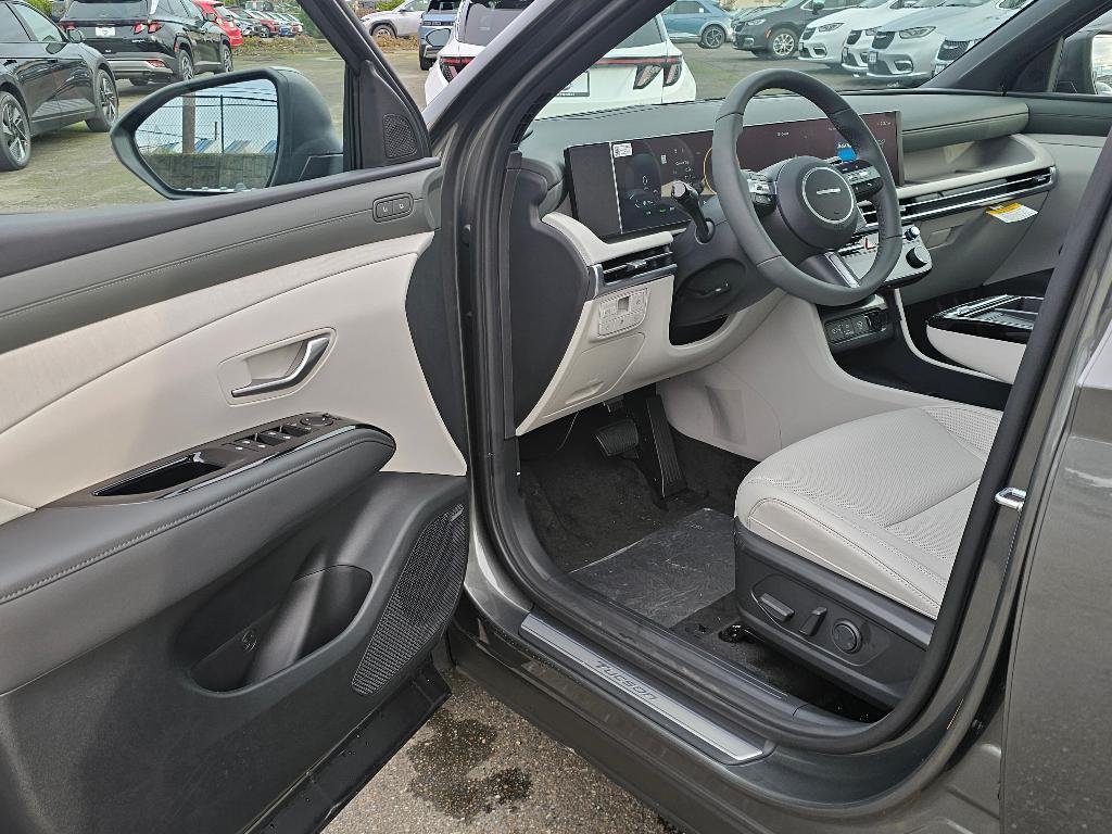 new 2026 Hyundai TUCSON Hybrid car, priced at $42,267