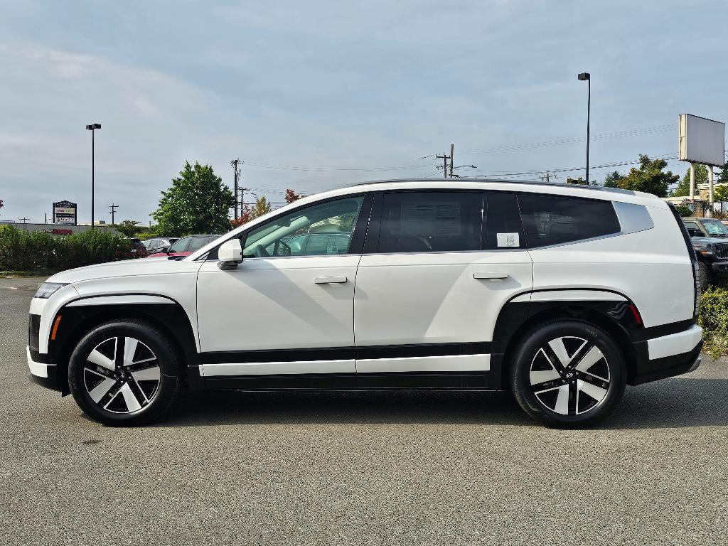 new 2026 Hyundai IONIQ 9 car, priced at $68,420